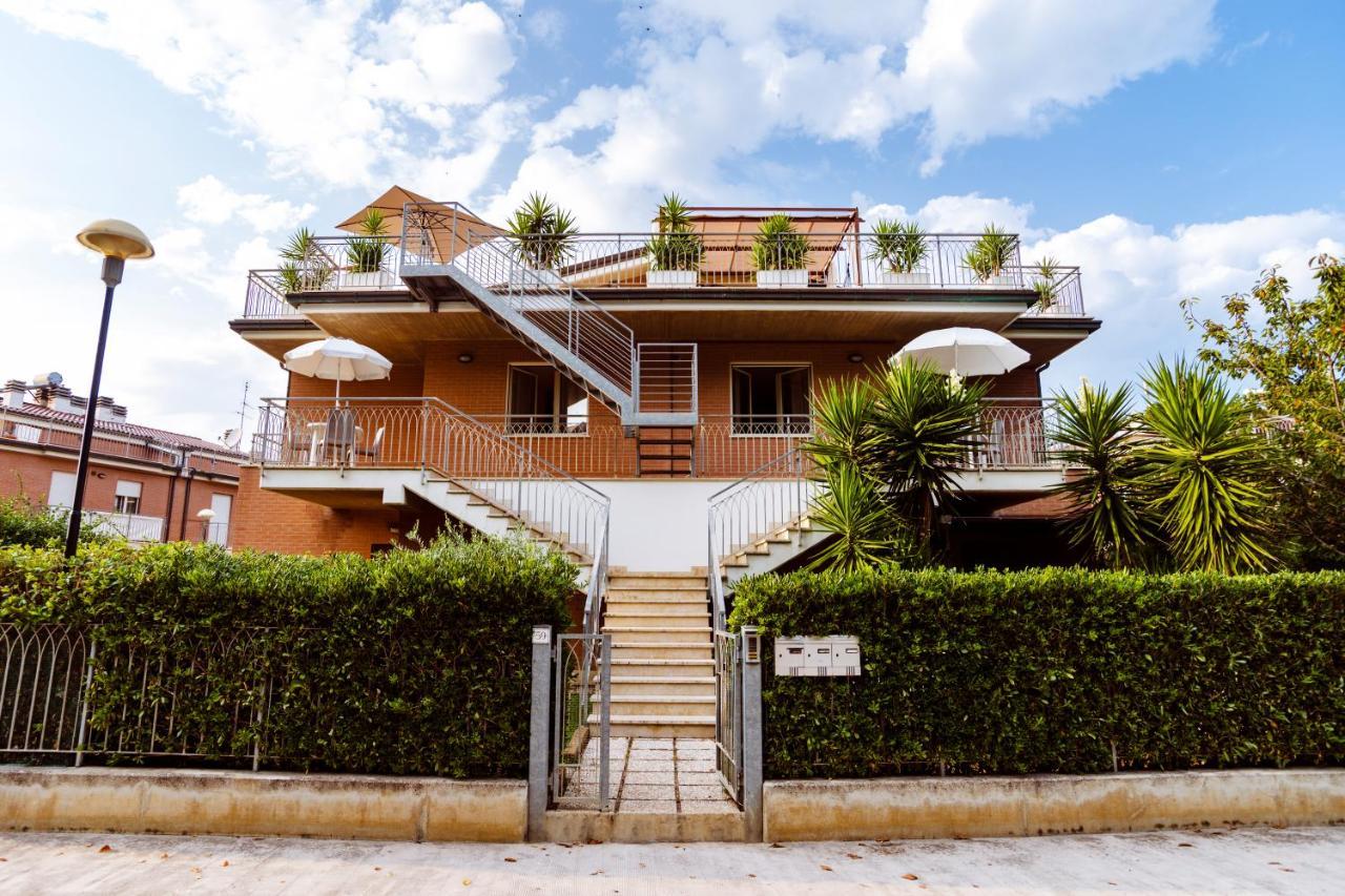 Marche Full Experience-Apartments Porto SantʼElpidio Kültér fotó